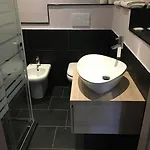 Genziana Szálloda Genova