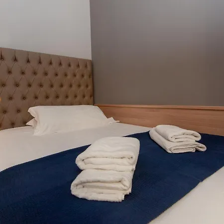 Hotel Genziana 2*