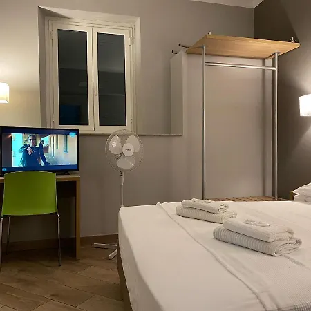 Genziana Hotel 2*