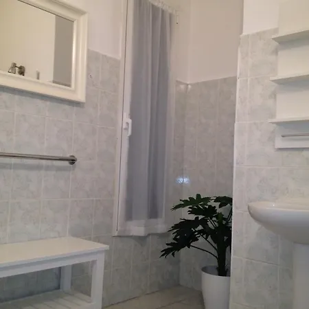 Hotel Genziana 2*