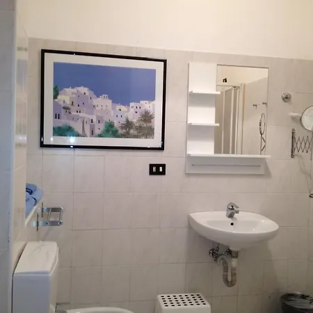 Genziana Hotell 2*