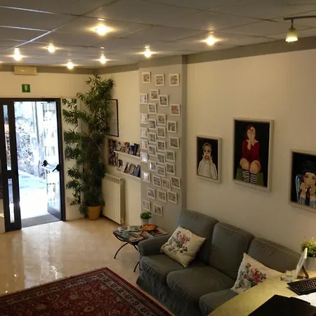 Genziana Szálloda *